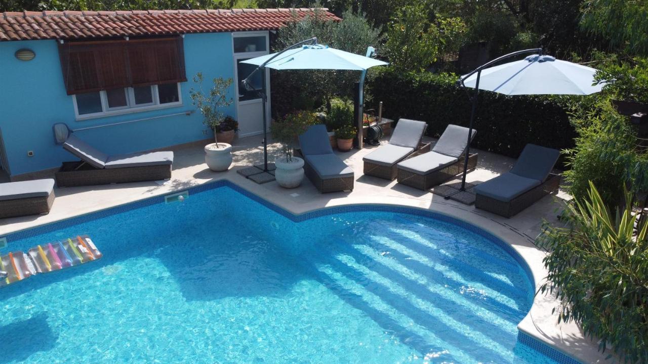 Apartment Ecio Vinkuran Luaran gambar