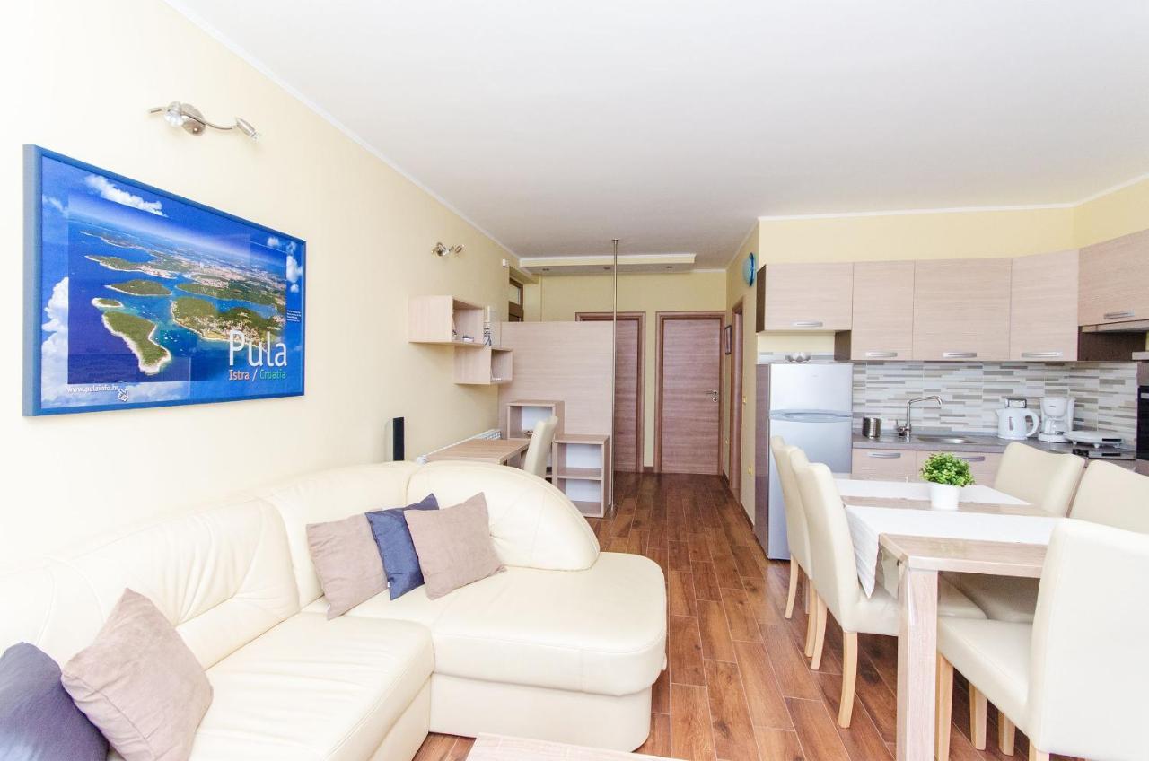 Apartment Ecio Vinkuran Luaran gambar