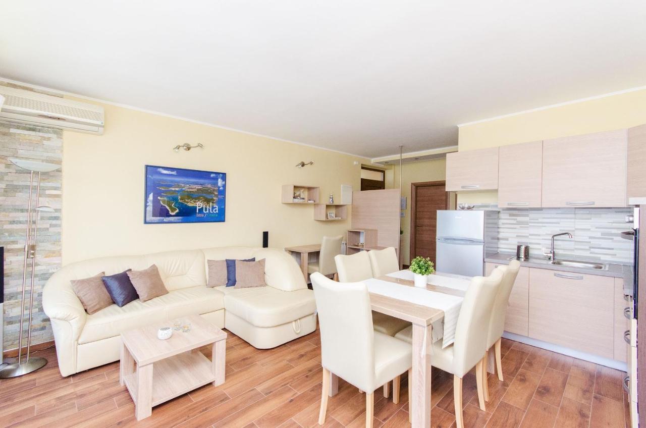 Apartment Ecio Vinkuran Luaran gambar